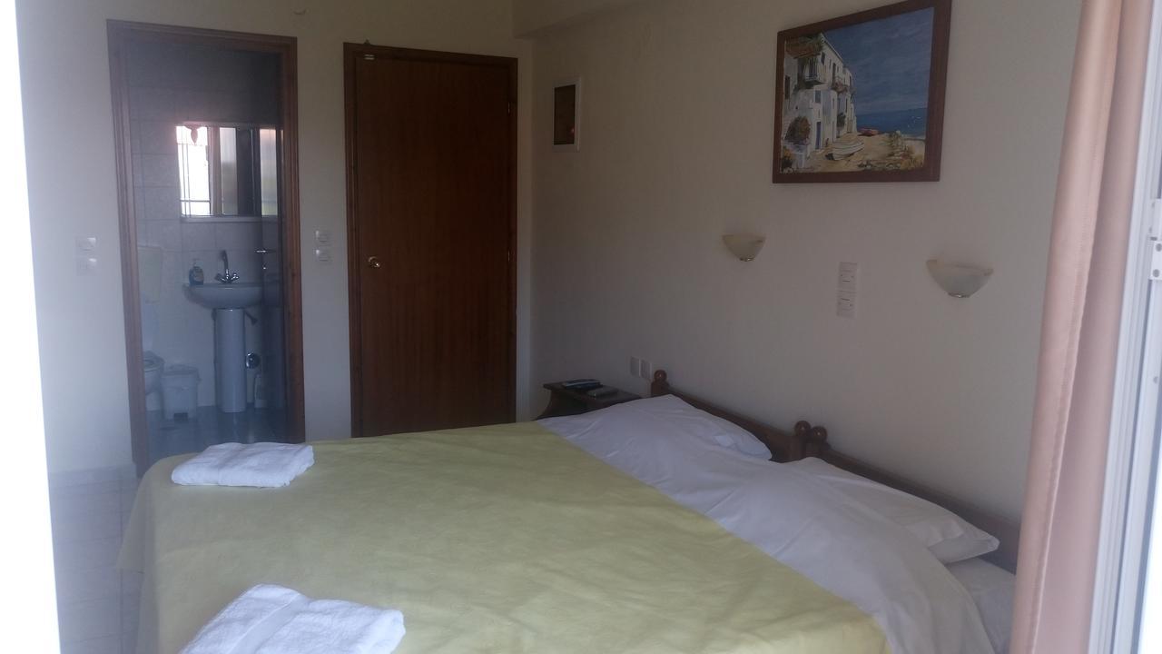 Pansion Chrisa Hotel Skiathos Town Ngoại thất bức ảnh